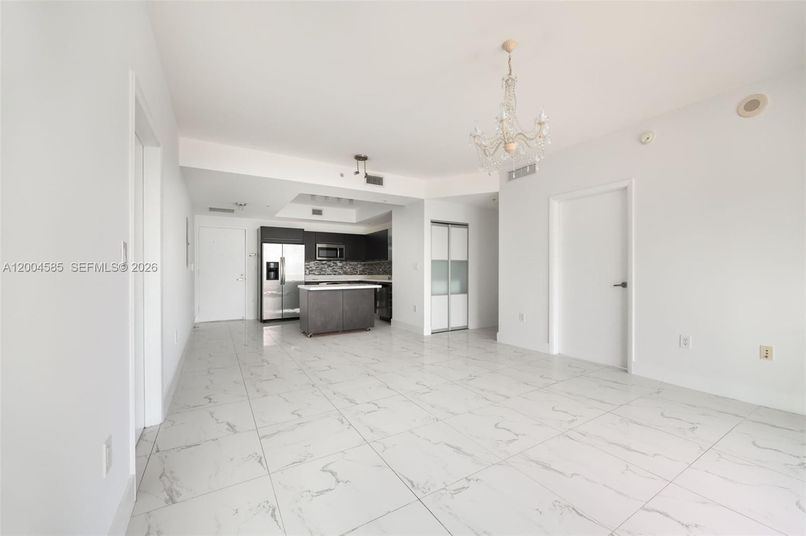 90 SW 3rd St # 2602, Miami FL 33130 photo 4