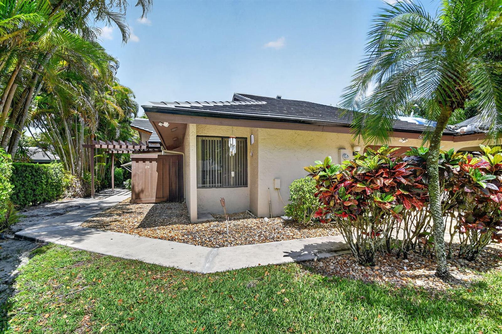 5155 Pine Drive, Boynton Beach FL 33437 photo 4