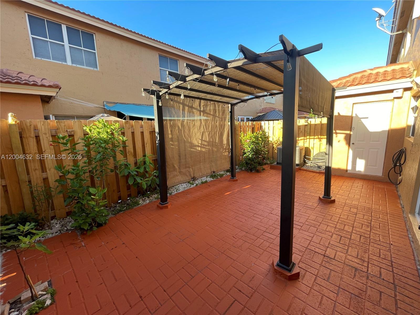 8423 NW 138th Ter # 2804, Miami Lakes FL 33016 photo 3