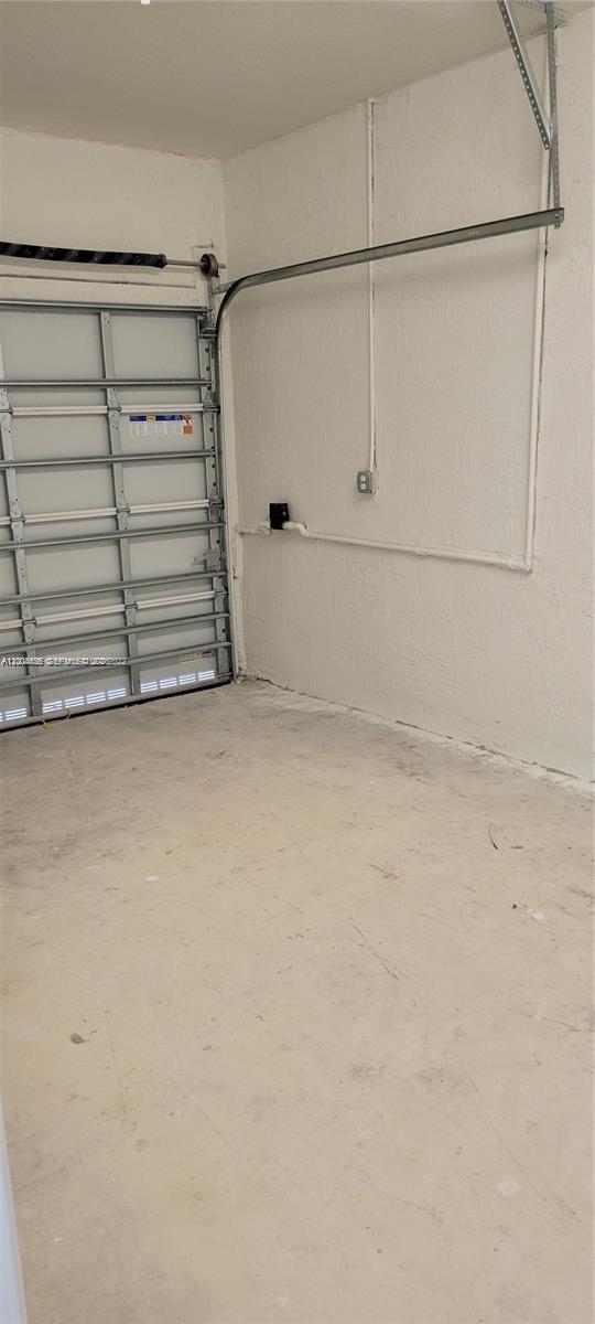 1010 SE 26th Ter, Homestead FL 33035 photo 5