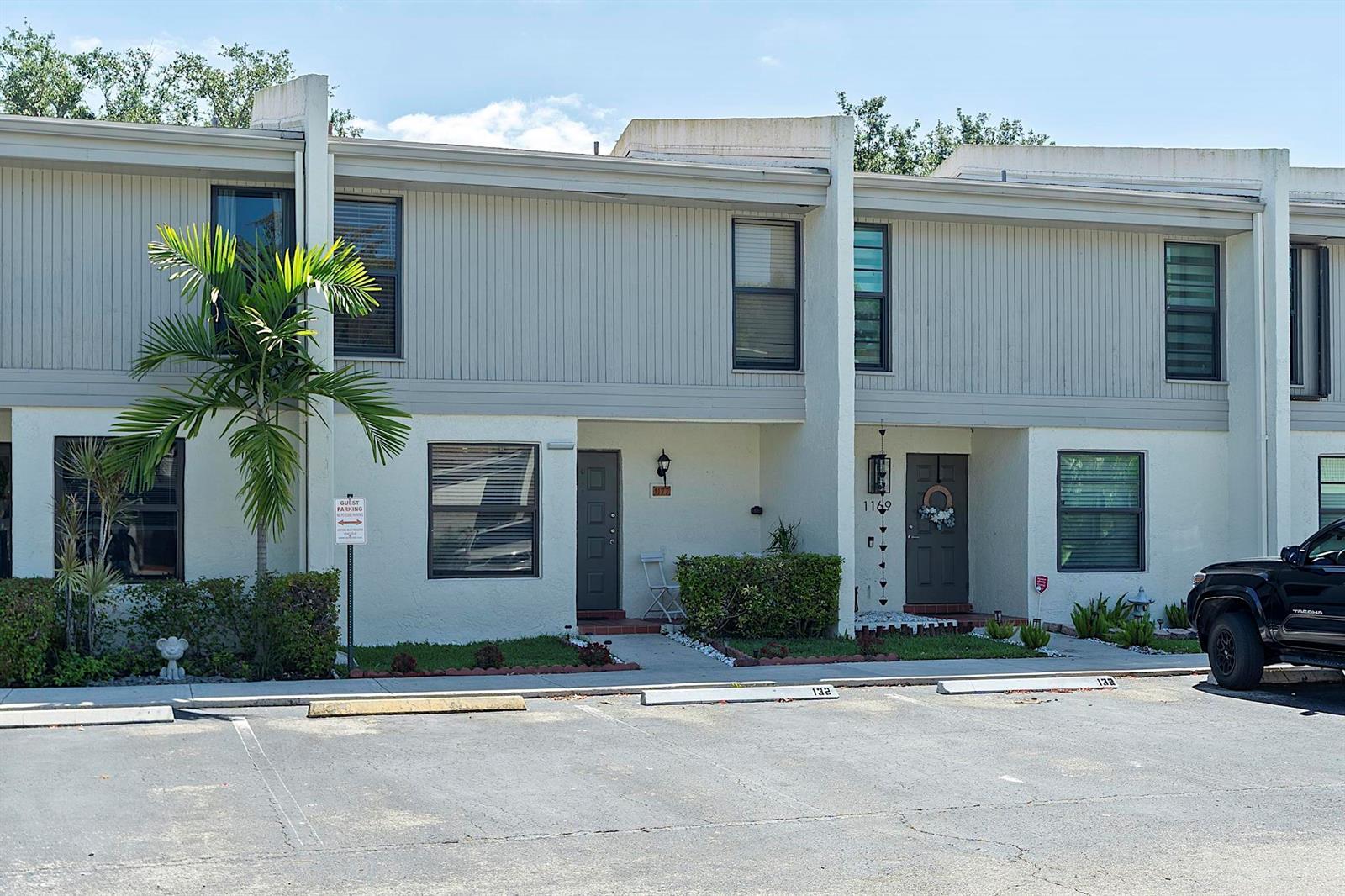 1177 NW 98th Terrace # 132, Pembroke Pines FL 33024 photo 2