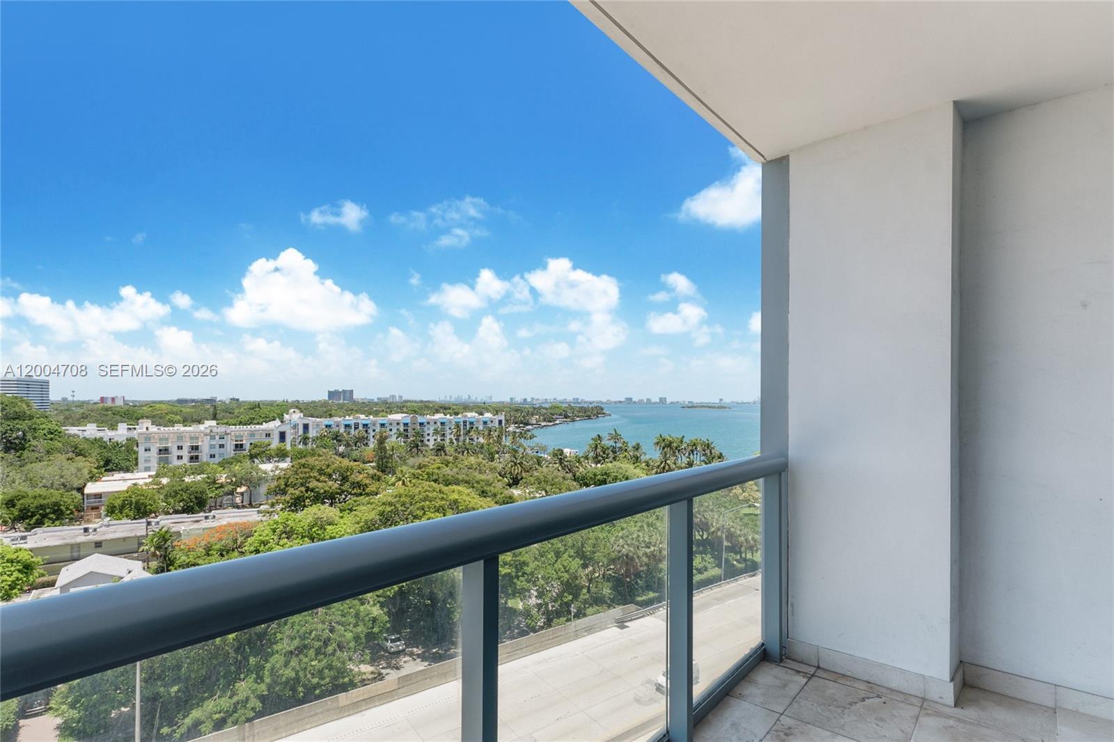 601 NE 36th St # 801, Miami FL 33137 photo 4