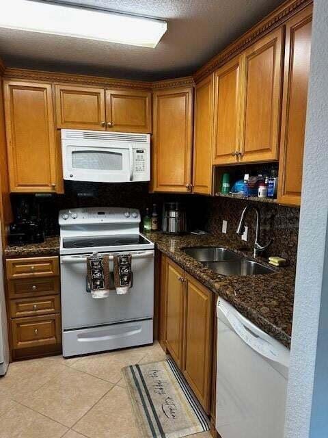 670 N Brittany N # 670, Delray Beach FL 33446 photo 4