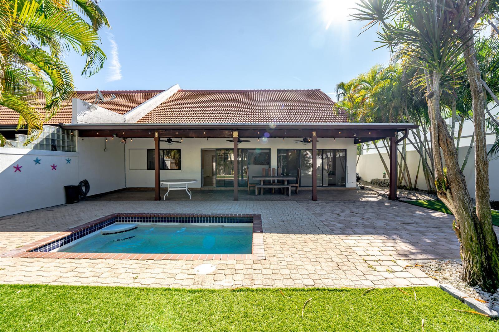 665 Jeffery Street, Boca Raton FL 33487