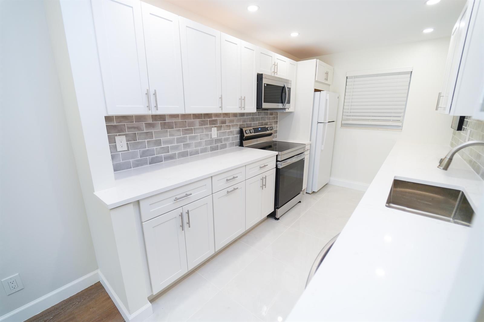 2660 SW 22nd Avenue # 1203, Delray Beach FL 33445 photo 4