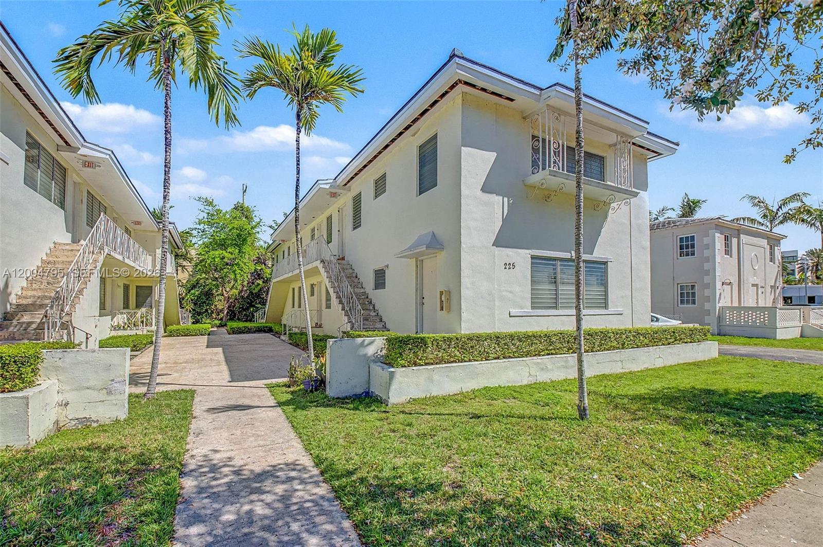 225 Madeira Ave # 5, Coral Gables FL 33134