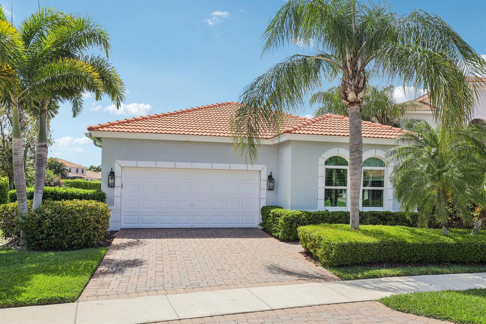 205 Via Condado Way, Palm Beach Gardens FL 33418 photo 2