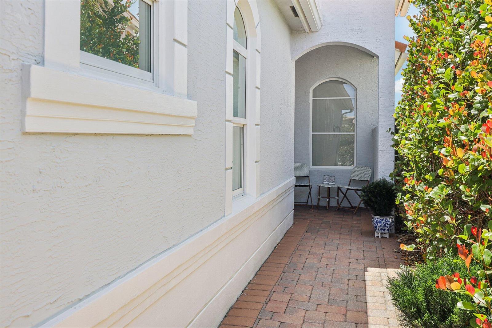 205 Via Condado Way, Palm Beach Gardens FL 33418 photo 4