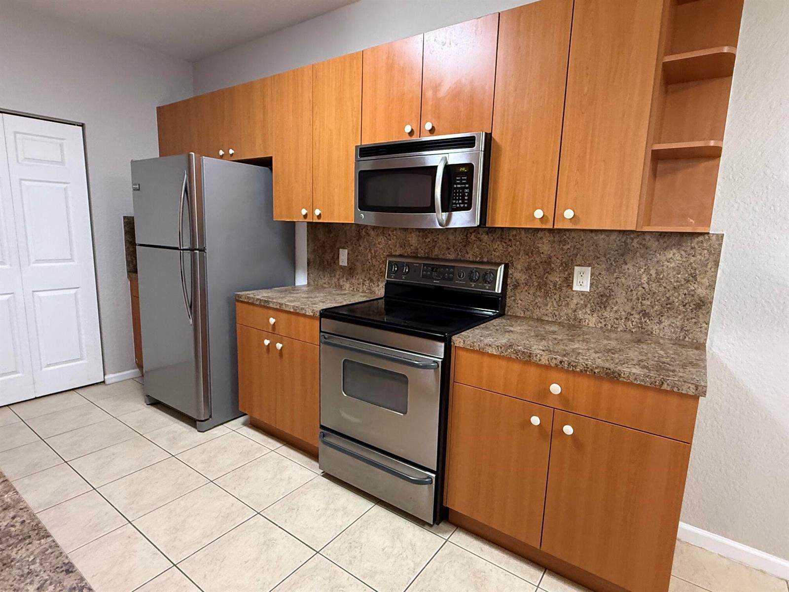 3561 Forest Hill Boulevard # 75, Palm Springs FL 33406 photo 5