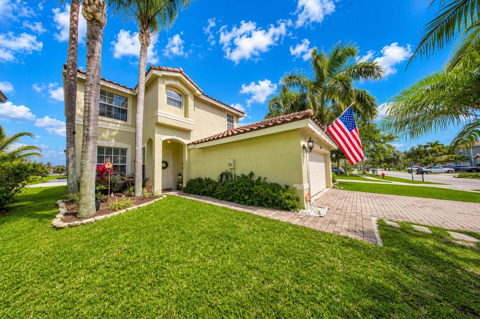 5063 Northern Lights Drive, FL 33463 photo 4