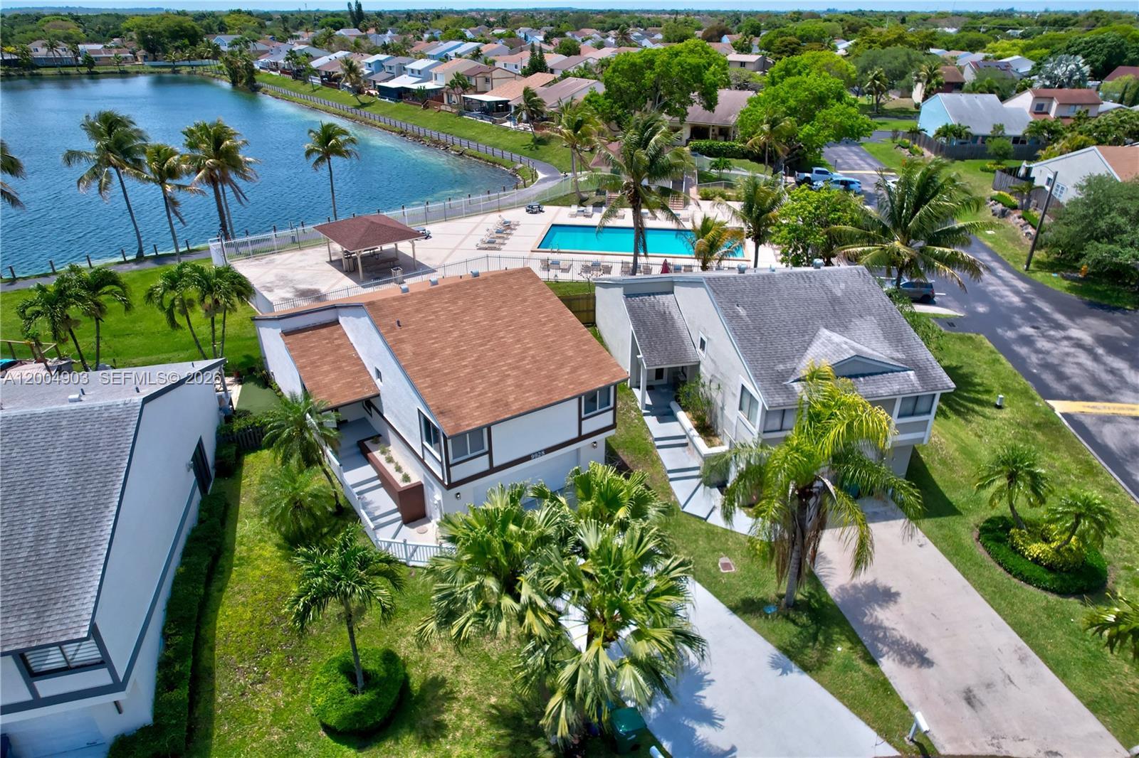 9928 SW 218th Ter, Cutler Bay FL 33190
