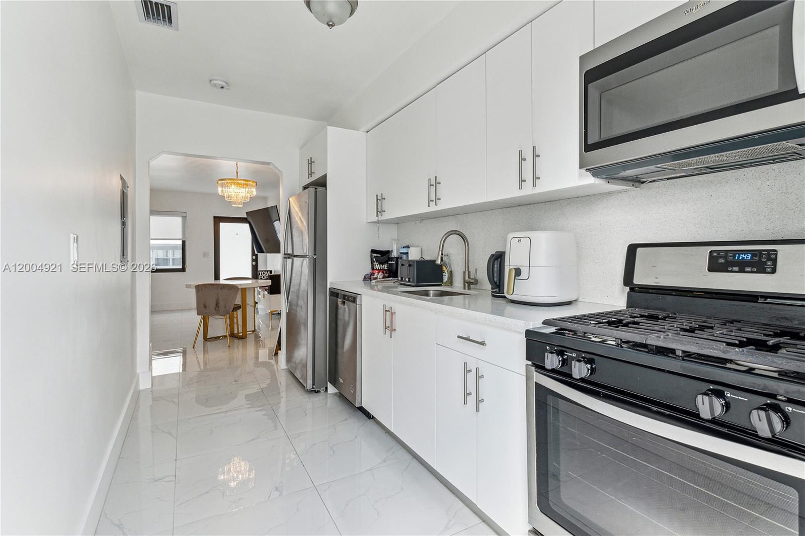 705 83rd St # 3, Miami Beach FL 33141 photo 2