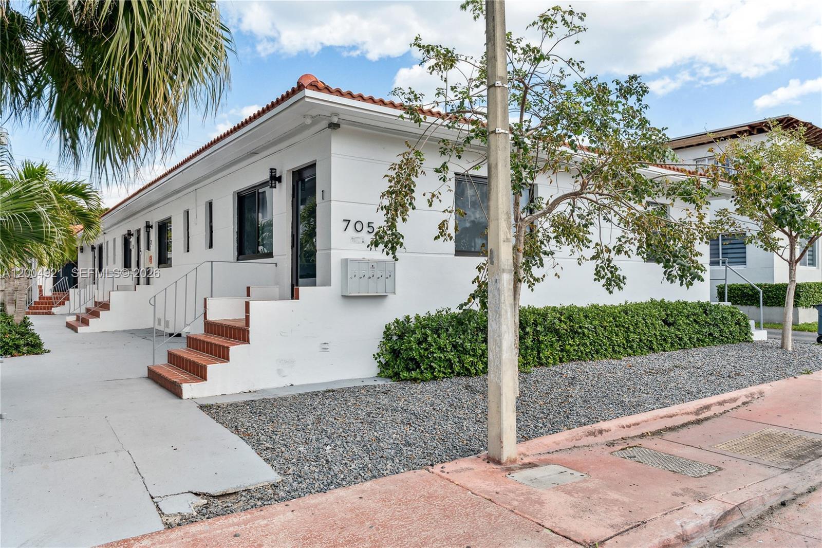 705 83rd St # 3, Miami Beach FL 33141
