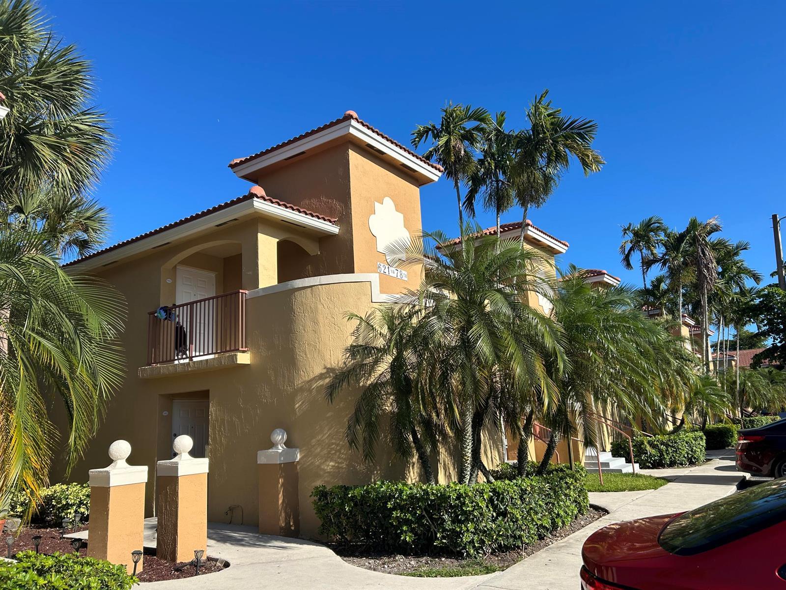 621 NW 78th Terrace # 205, Pembroke Pines FL 33024 photo 2