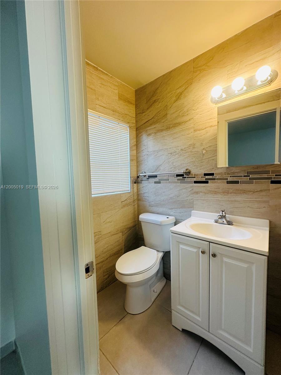 1708 Van Buren St # 3, Hollywood FL 33020 photo 5