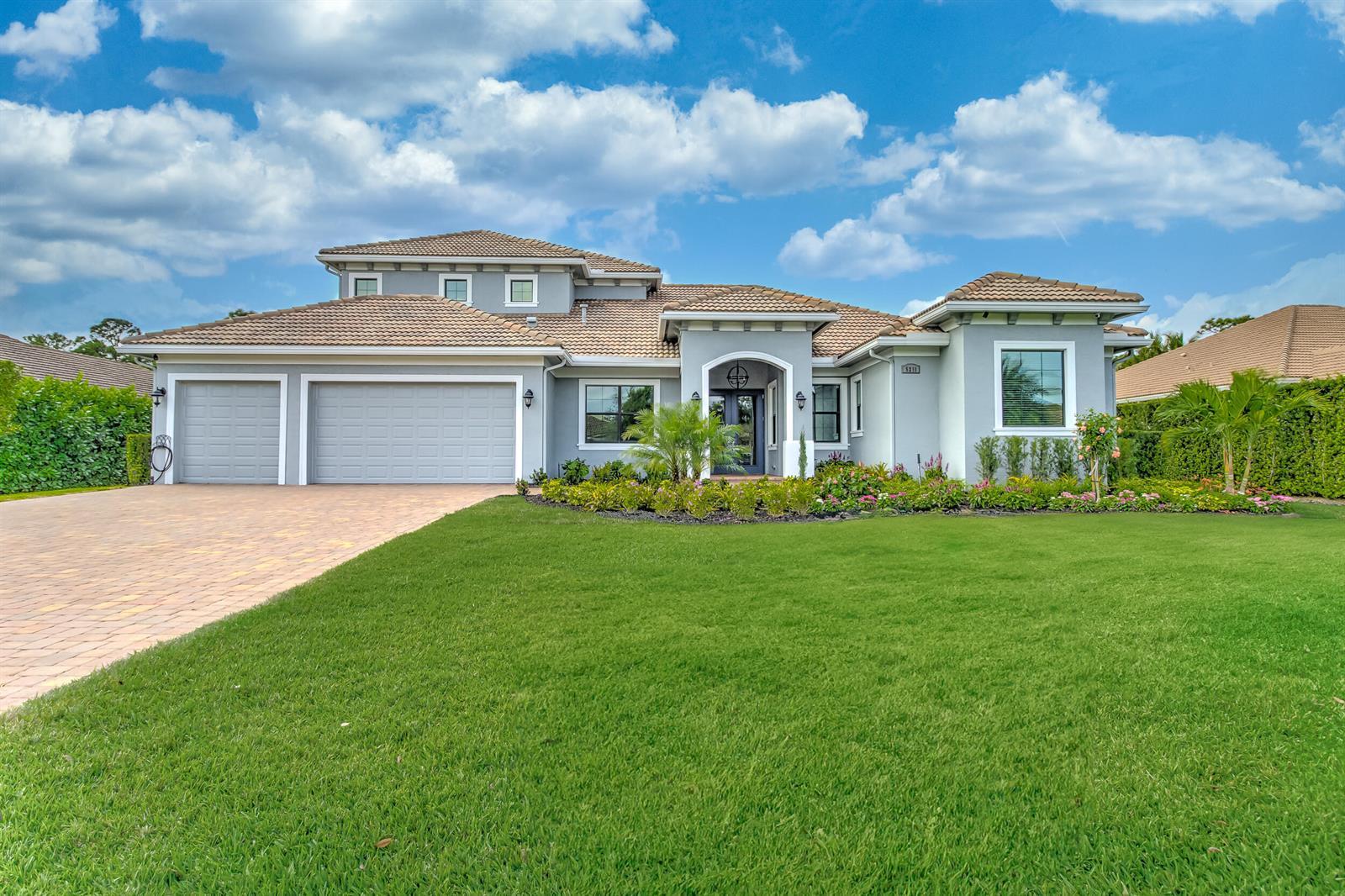 5211 SW Blue Daze Way, Palm City FL 34990