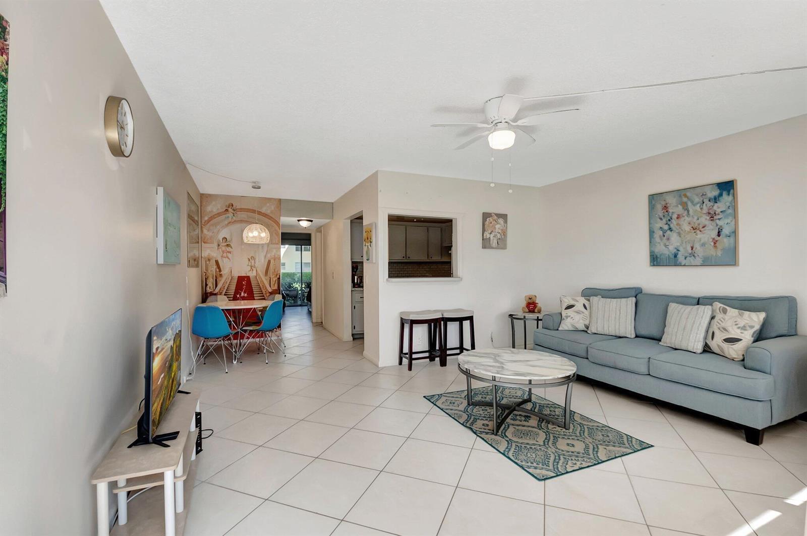 176 Dorset E, Boca Raton FL 33434 photo 5