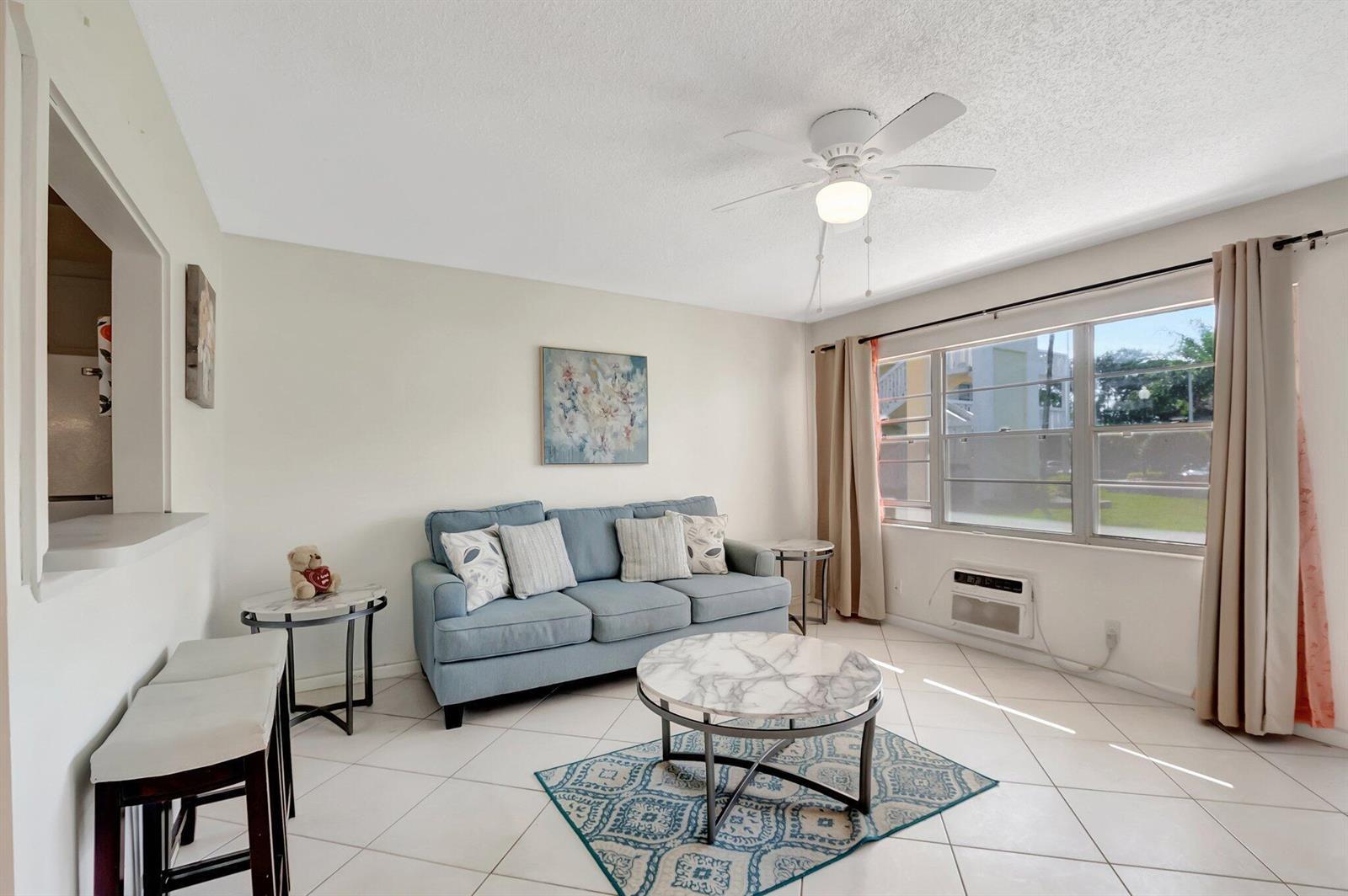 176 Dorset E, Boca Raton FL 33434 photo 4
