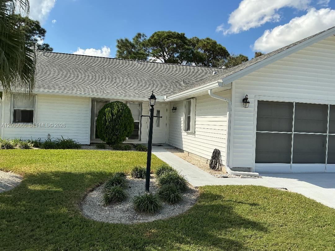 6910 SE Lillian Ct, Stuart FL 34997