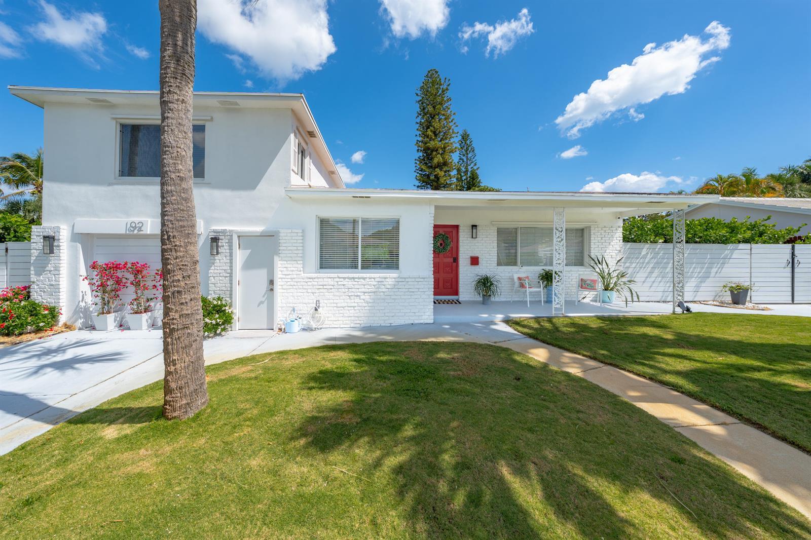 92 18th Avenue S, FL 33460 photo 2