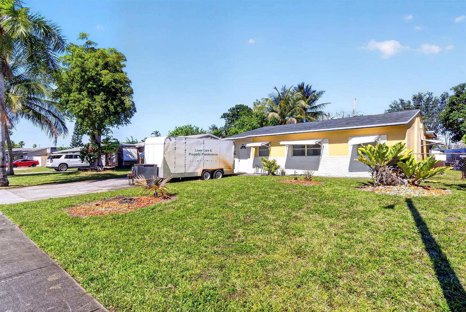 5730 NE 6th Terrace, Oakland Park FL 33334 photo 2
