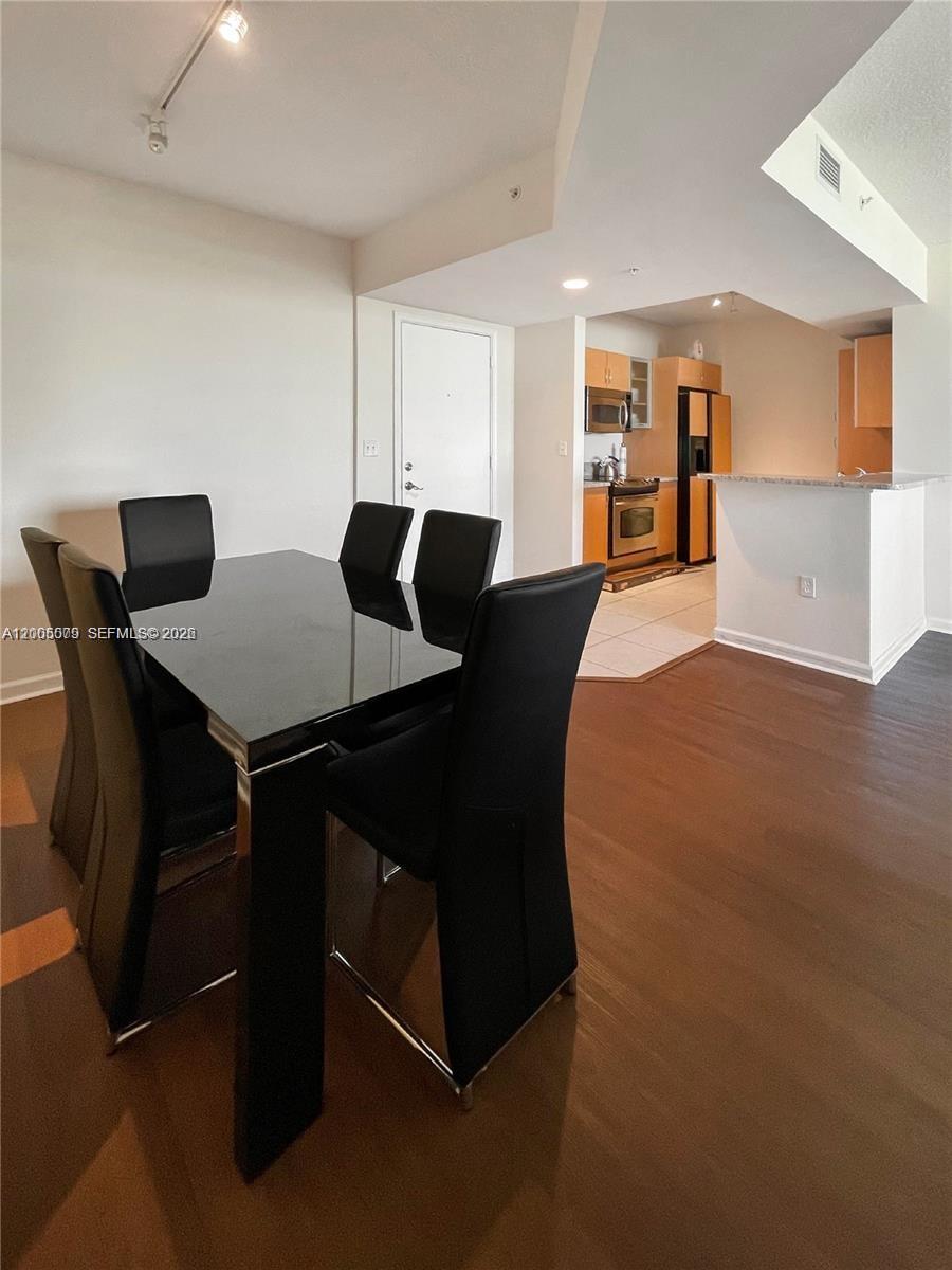 18800 NE 29th Ave # 502, Aventura FL 33180 photo 3