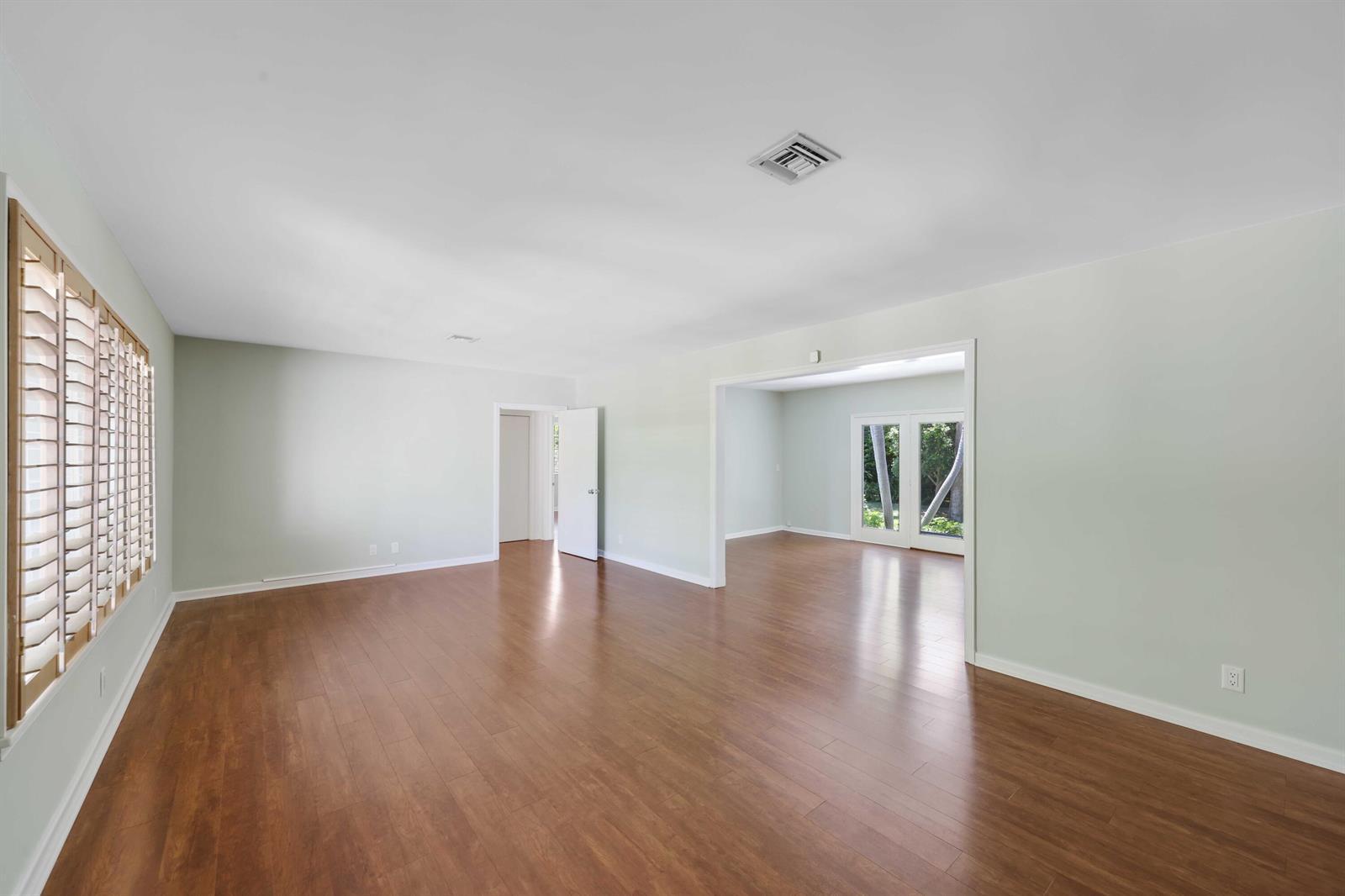 246 Merrain Road, Palm Beach FL 33480 photo 3