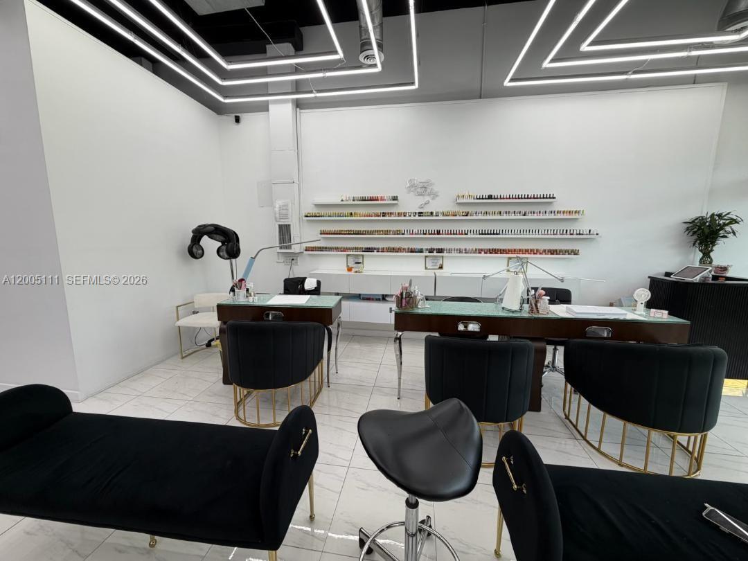8290 SW 40th St, Miami FL 33155 photo 3