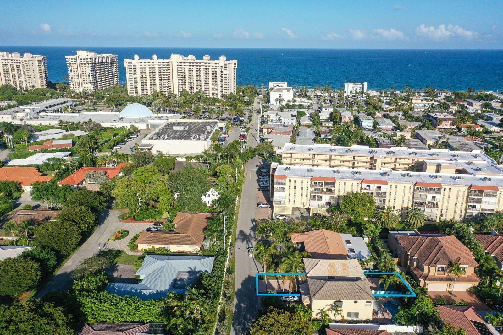 218 Pine Avenue, Lauderdale By The Sea FL 33308 photo 2