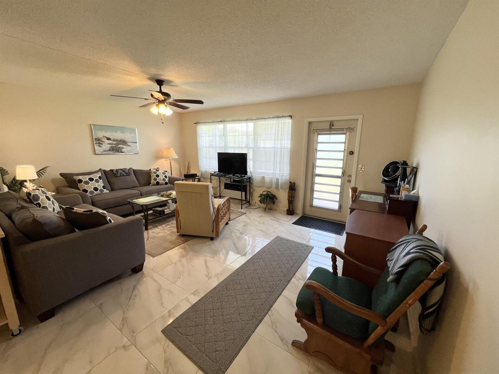 3 Islewood A # 3, Deerfield Beach FL 33442 photo 3
