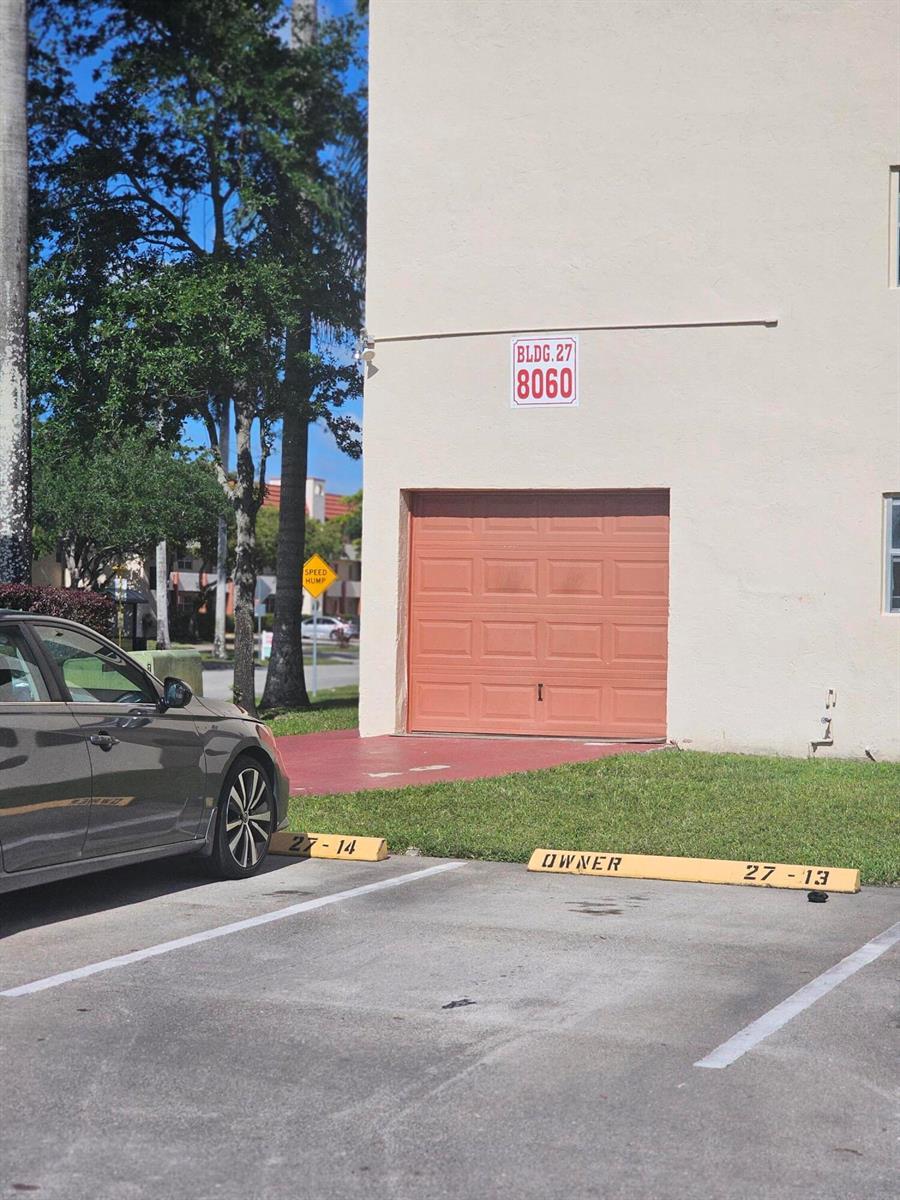 8060 Sunrise Lakes Drive E # 109, Sunrise FL 33322 photo 3