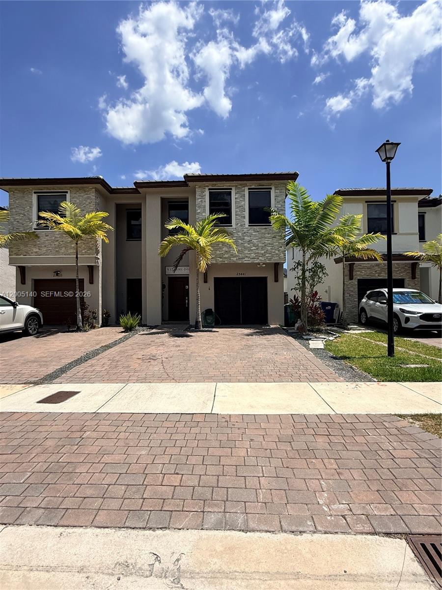 25441 SW 109th Ave, Homestead FL 33032 photo 2