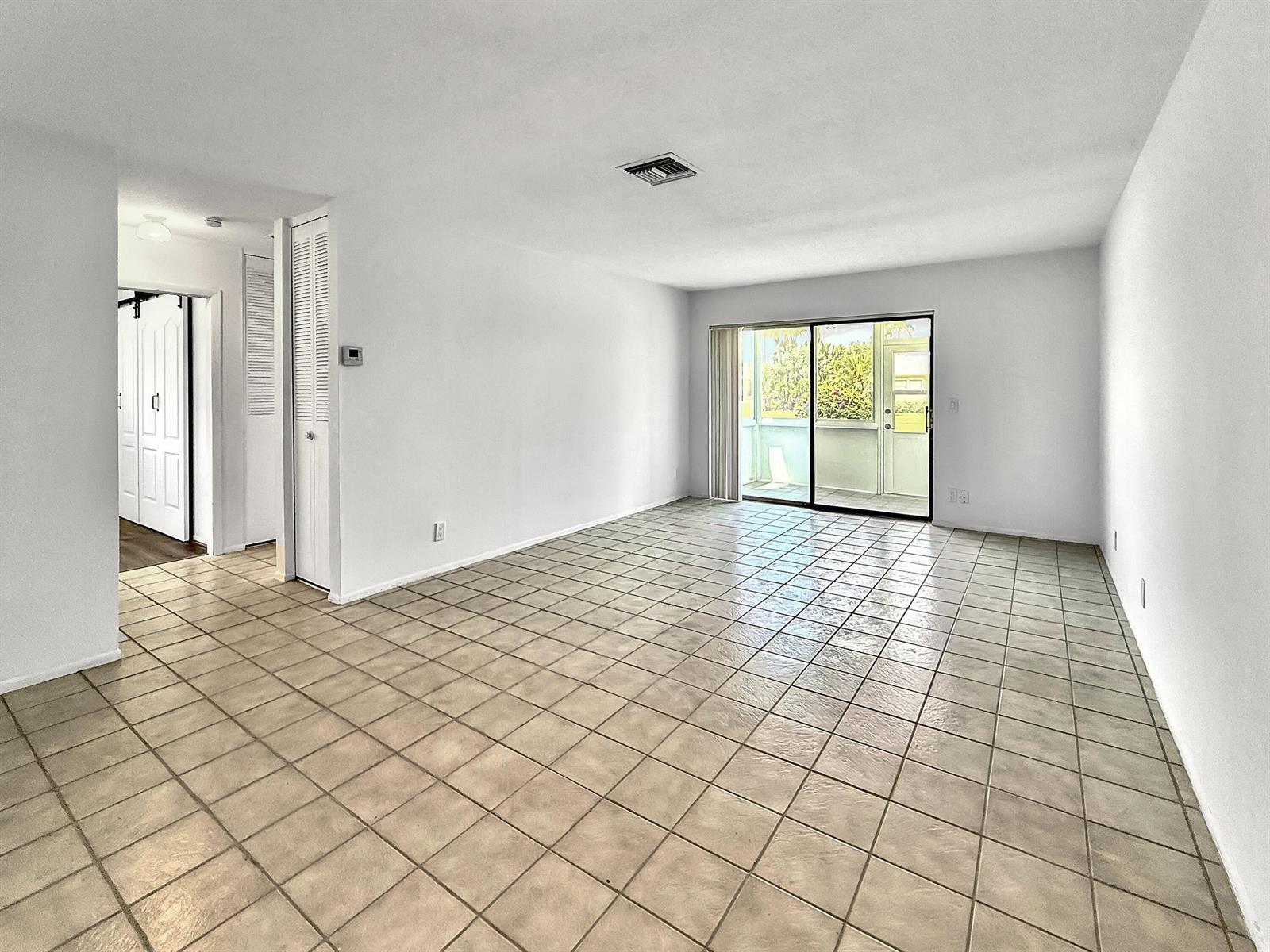5263 Cresthaven Boulevard # A, West Palm Beach FL 33415 photo 3