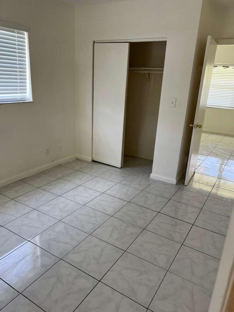 700 NW 3rd Avenue # 8, Fort Lauderdale FL 33311 photo 2