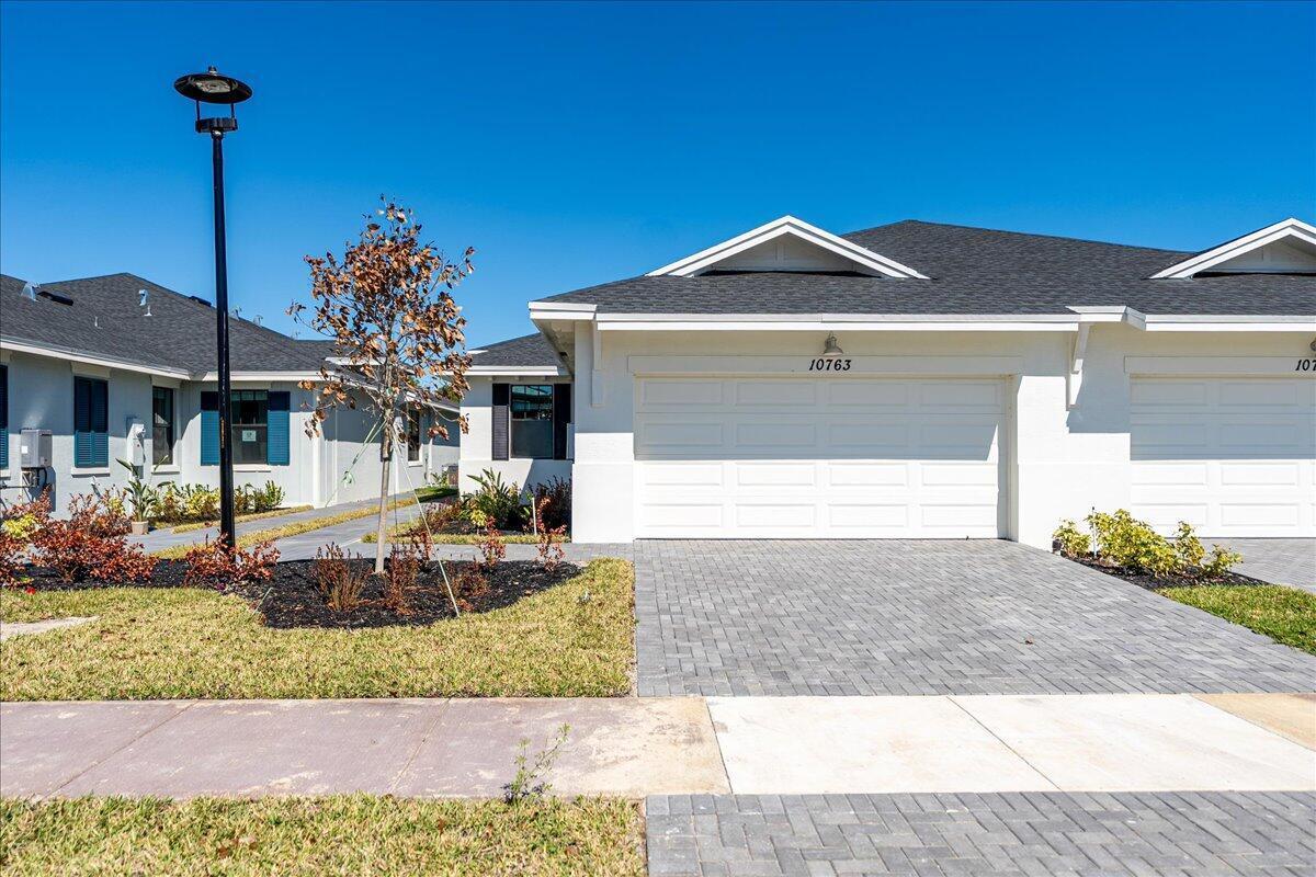 10715 NW Wilgrove Lane, Port St. Lucie FL 34987 photo 2