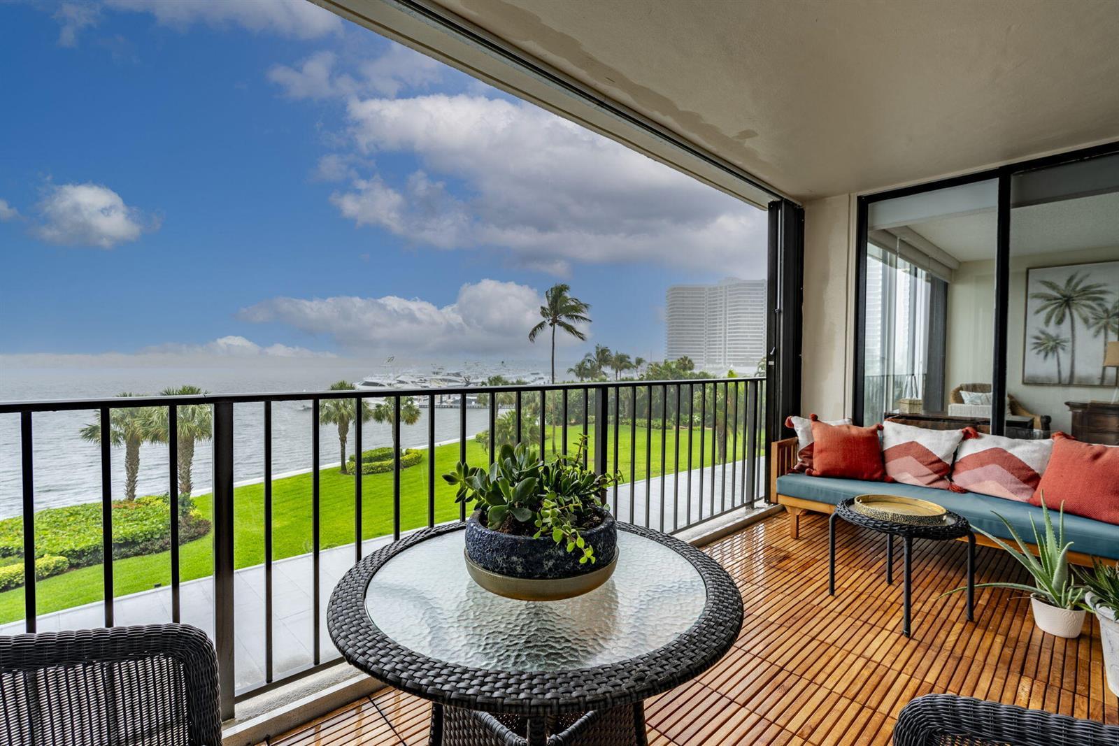 124 Lakeshore Drive # 4280, North Palm Beach FL 33408