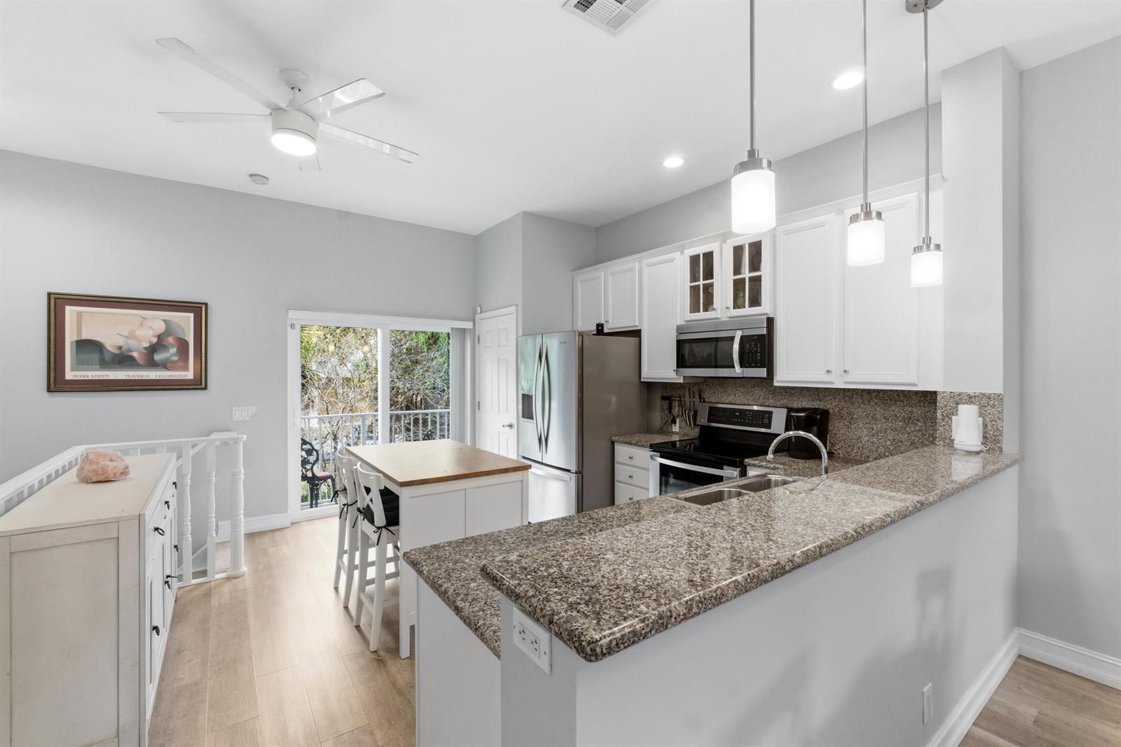 2445 NE 14th Street # 509, Pompano Beach FL 33062 photo 2