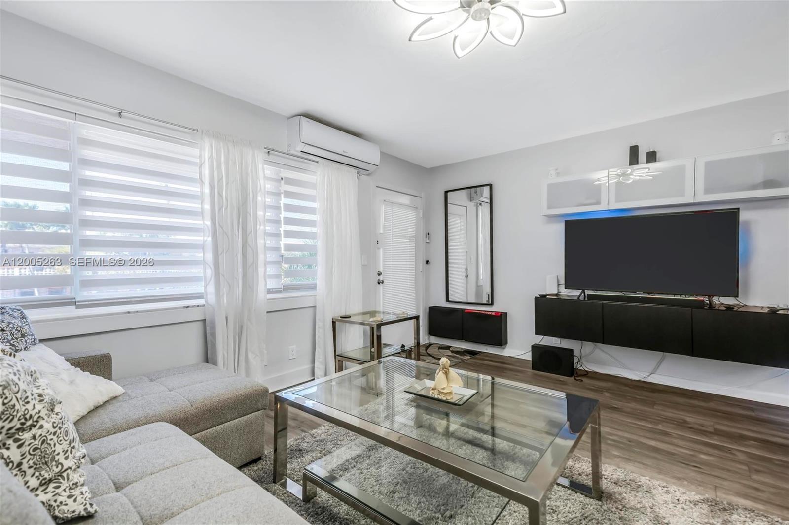 901 SW 11th Ave # 17H, Hallandale Beach FL 33009 photo 4