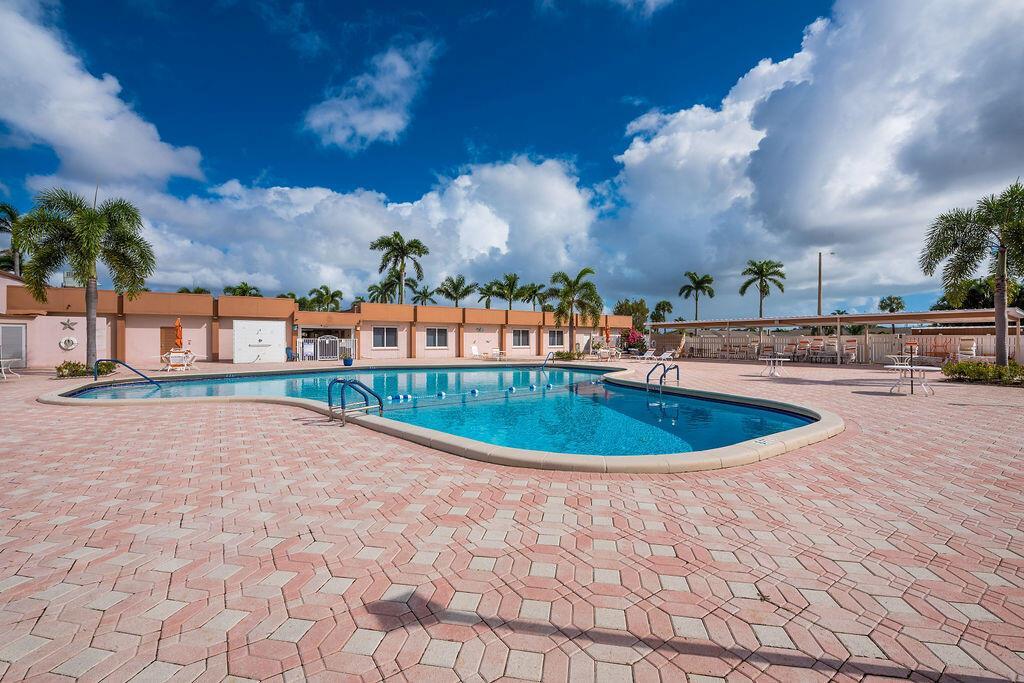 2739 Dudley Drive W # C, West Palm Beach FL 33415