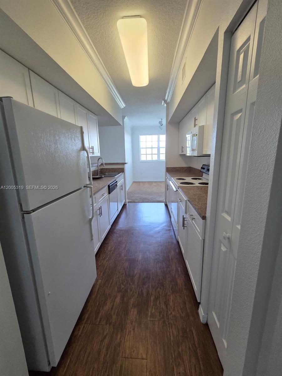 11730 SW 2nd St # 12208, Pembroke Pines FL 33025 photo 5