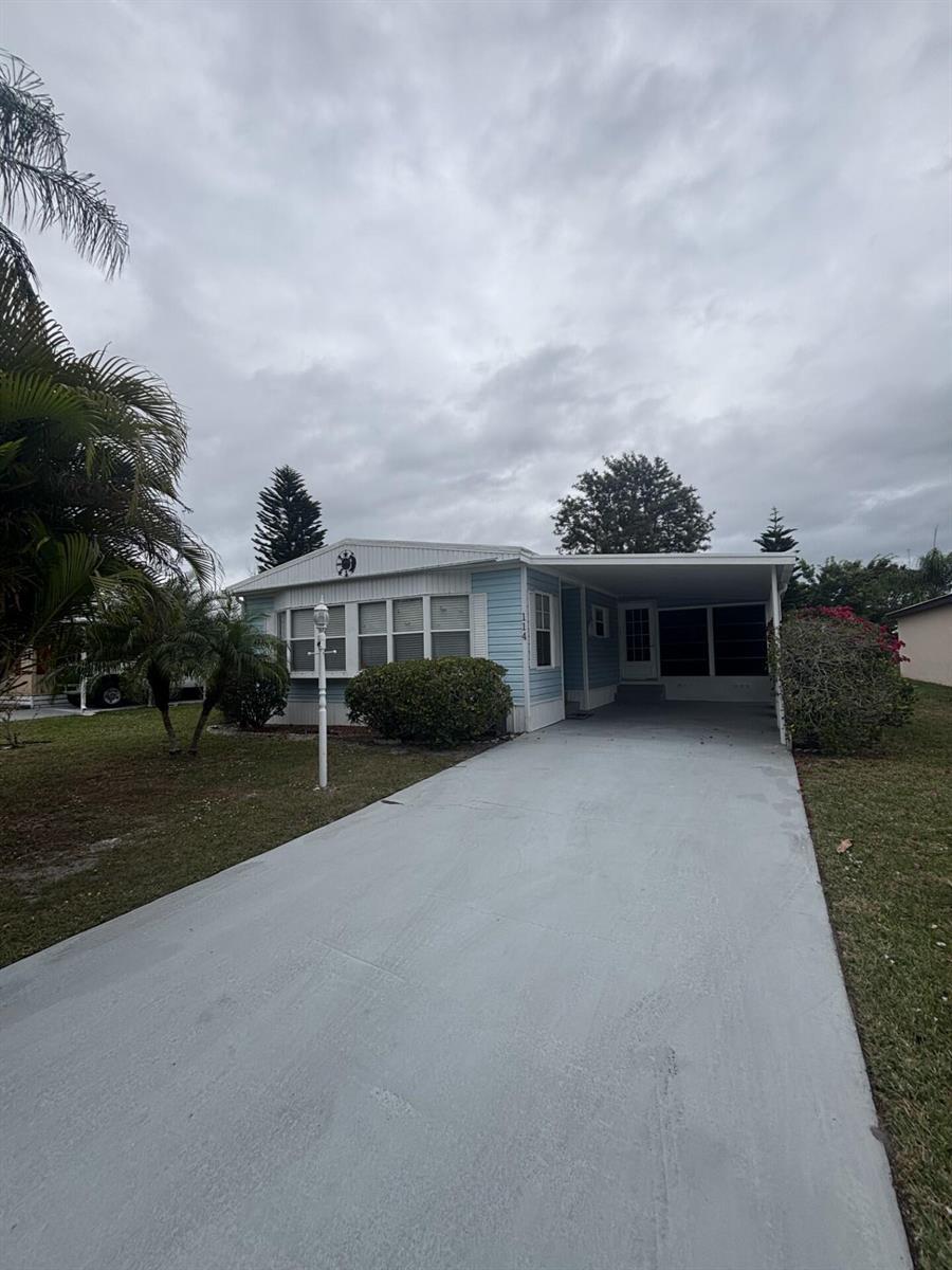 114 Camino Del Rio, Port St. Lucie FL 34952