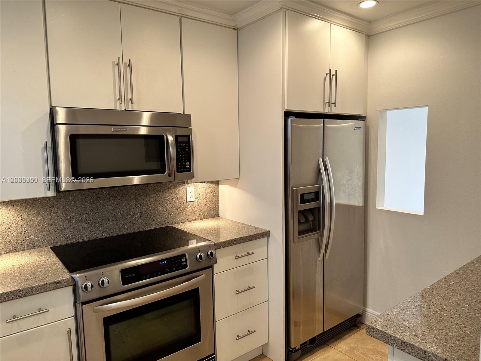 1250 Lincoln Rd # 406, Miami Beach FL 33139 photo 2