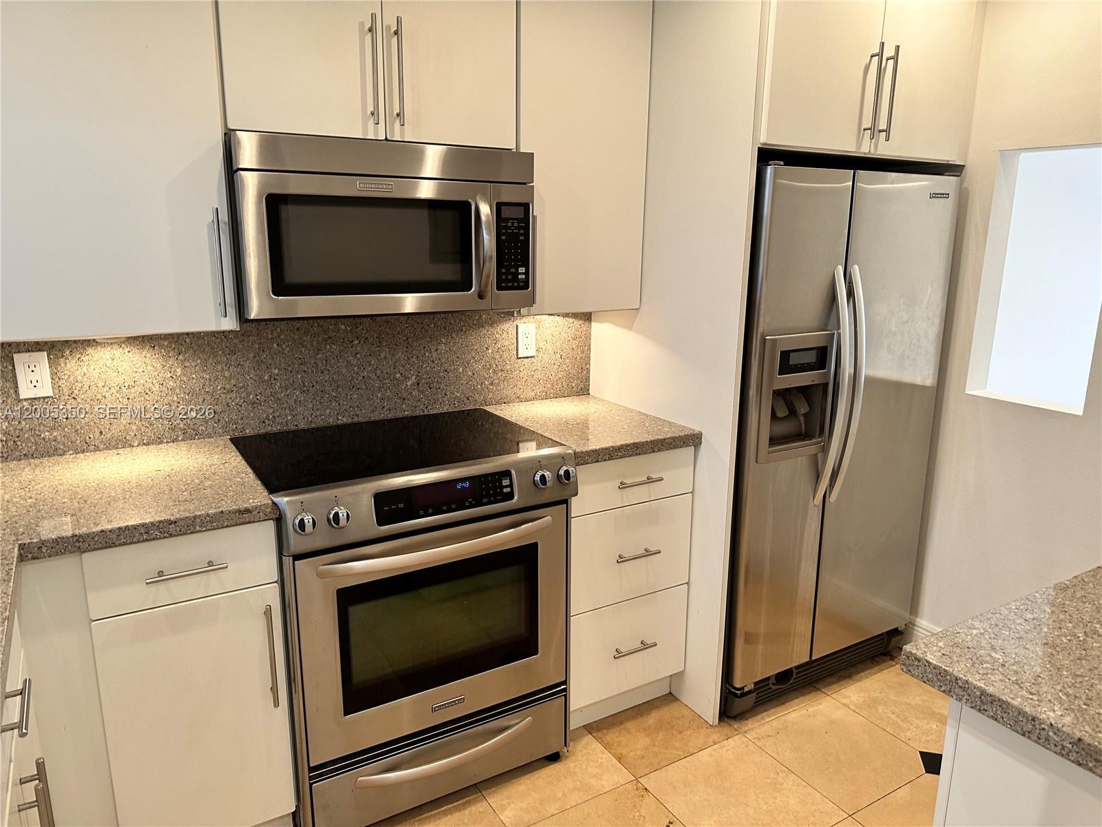 1250 Lincoln Rd # 406, Miami Beach FL 33139 photo 3