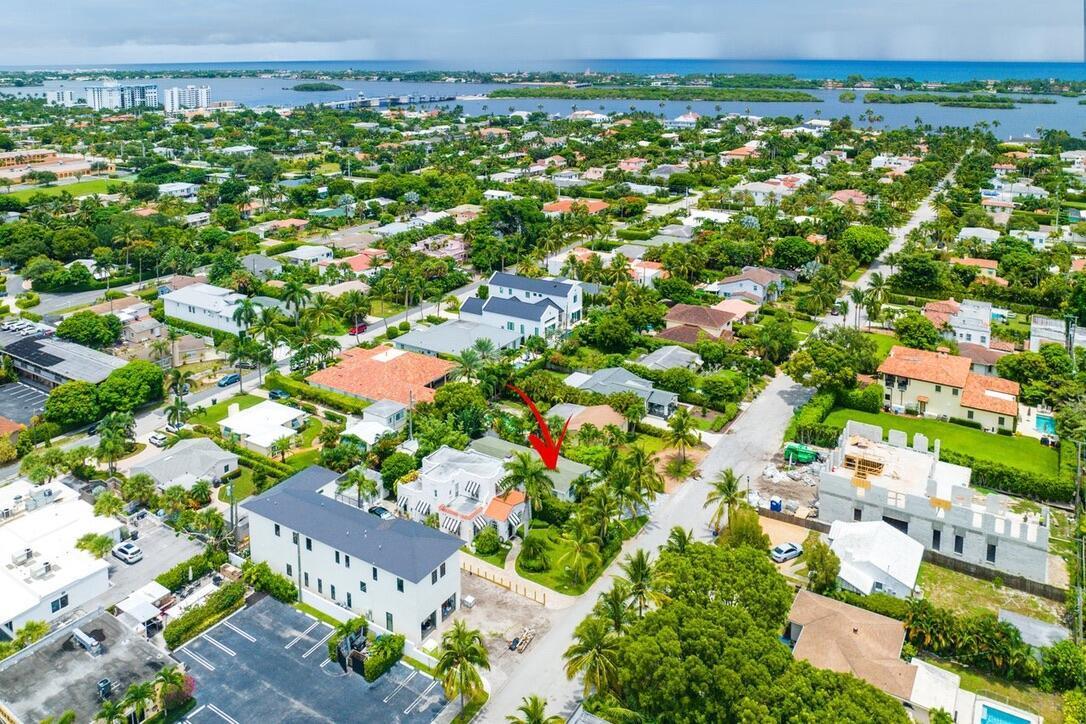 353 E Lakewood Road, West Palm Beach FL 33405 photo 4