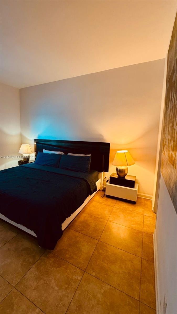 4001 S Ocean Dr, Hollywood FL 33019 photo 4