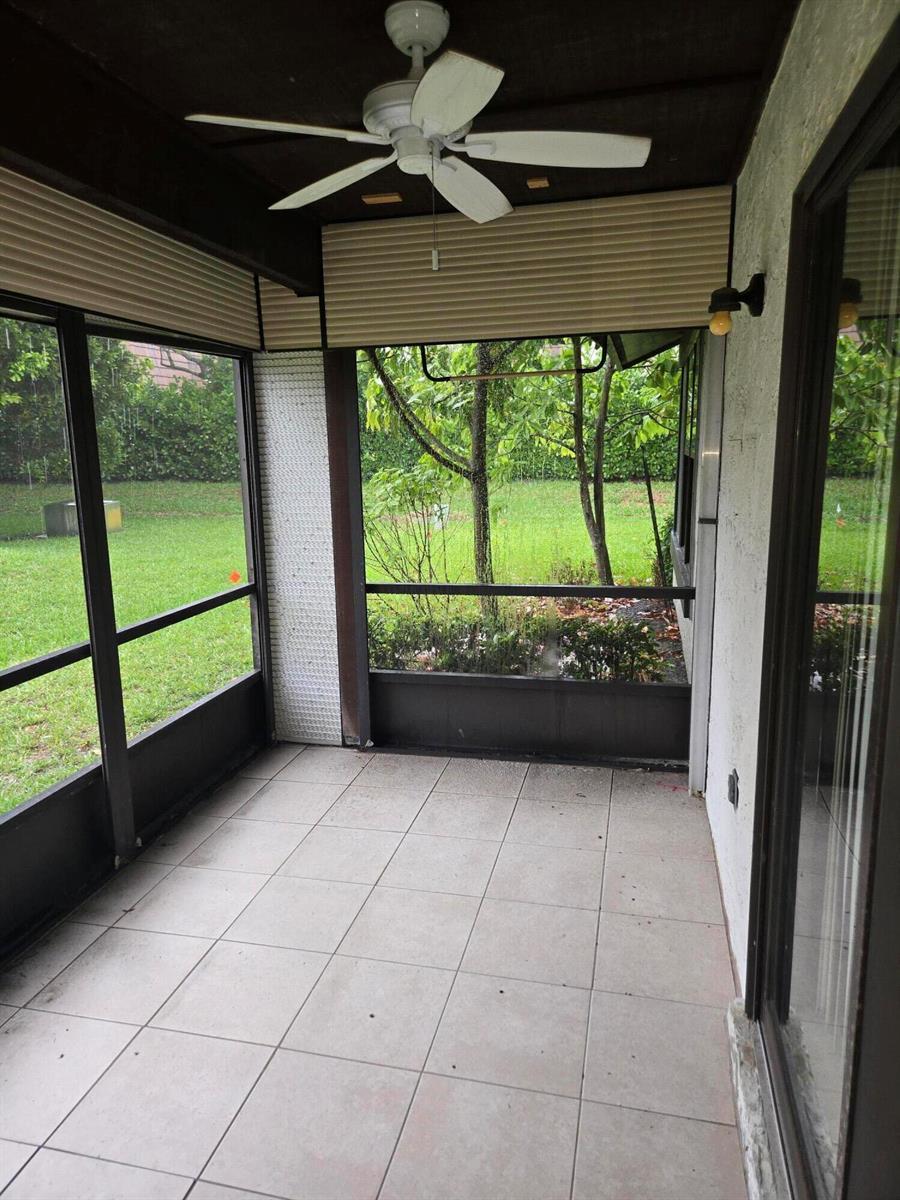 358 Quebec Court, Royal Palm Beach FL 33411 photo 4