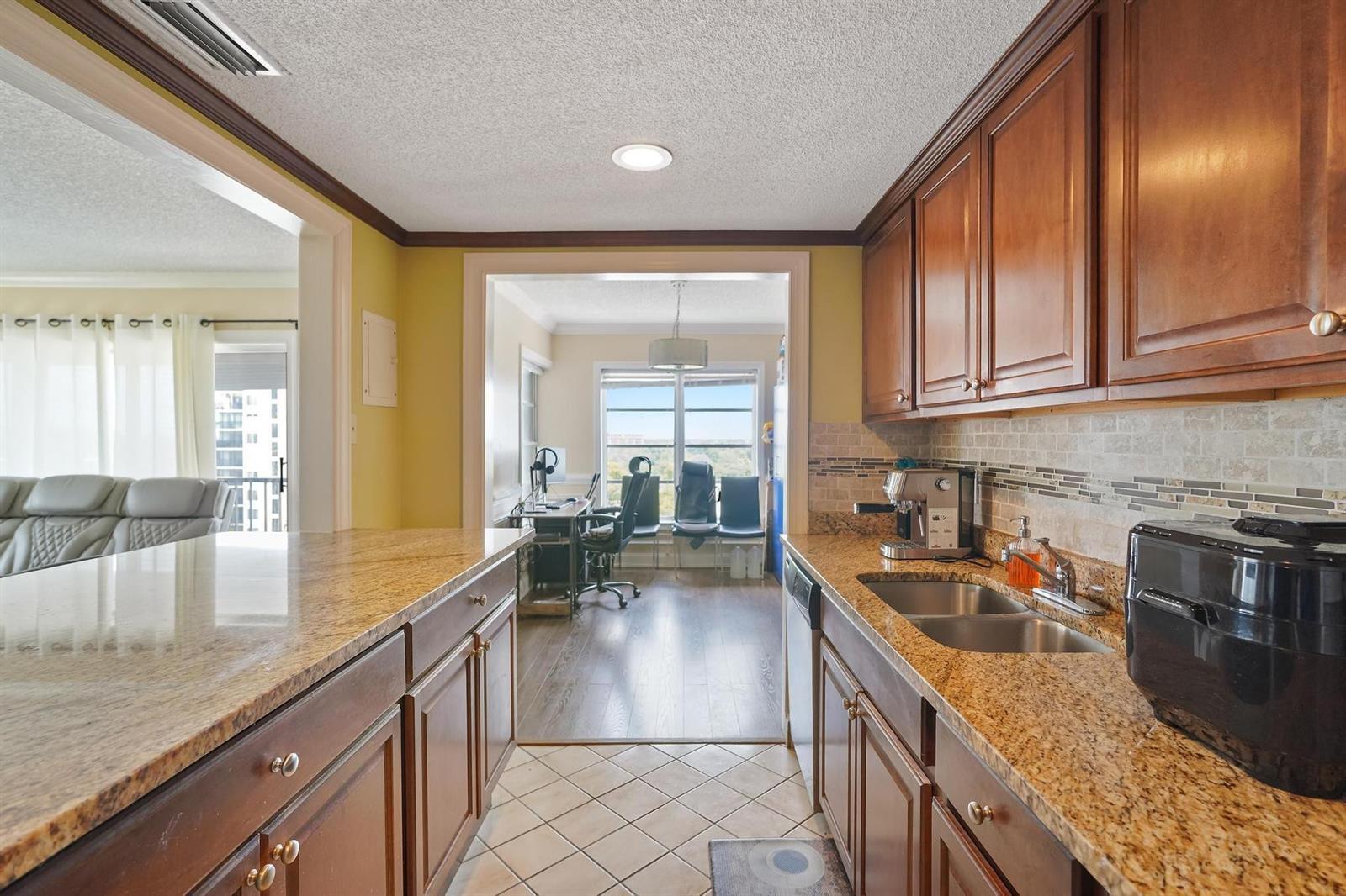 4174 Inverrary Drive # 701, Lauderhill FL 33319 photo 3