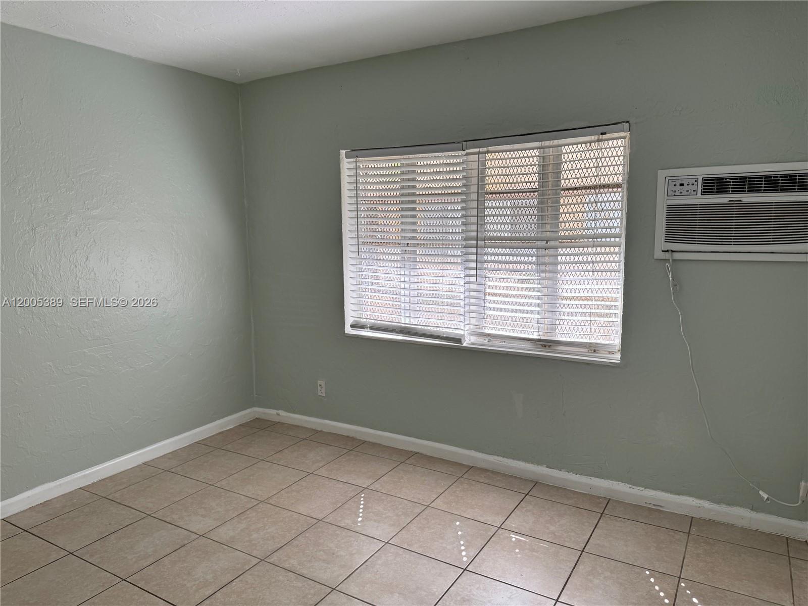 7633 Dickens Ave # 2, Miami Beach FL 33141 photo 5