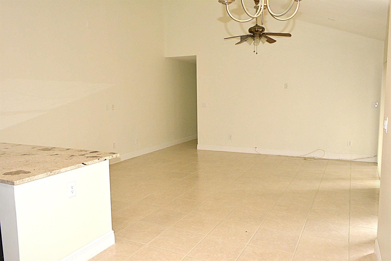 1148 Summit Trail Circle # B, West Palm Beach FL 33415 photo 5