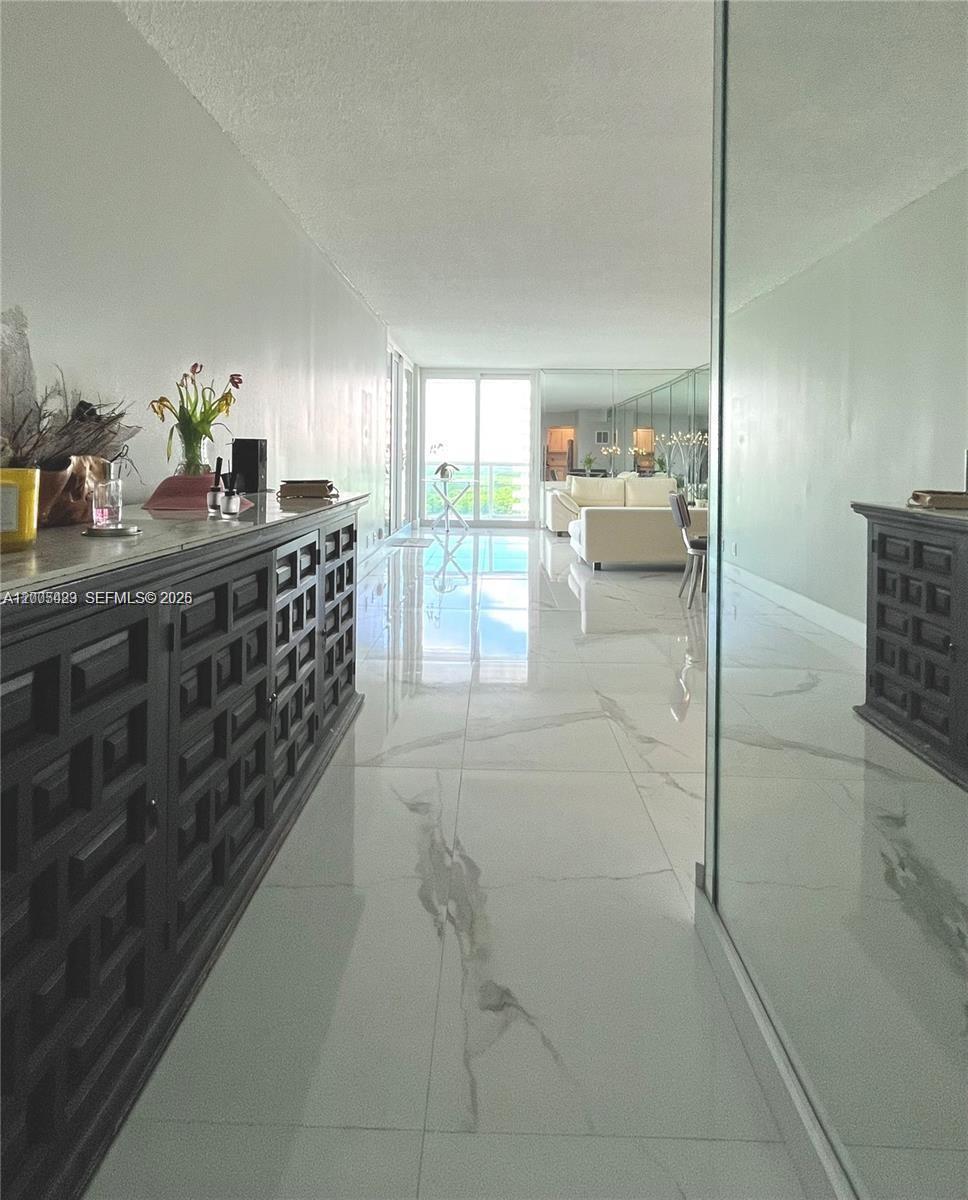 100 Bayview Dr # 1827, Sunny Isles Beach FL 33160 photo 2